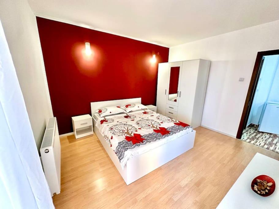 Apartament Novara 21 Κραϊόβα Εξωτερικό φωτογραφία